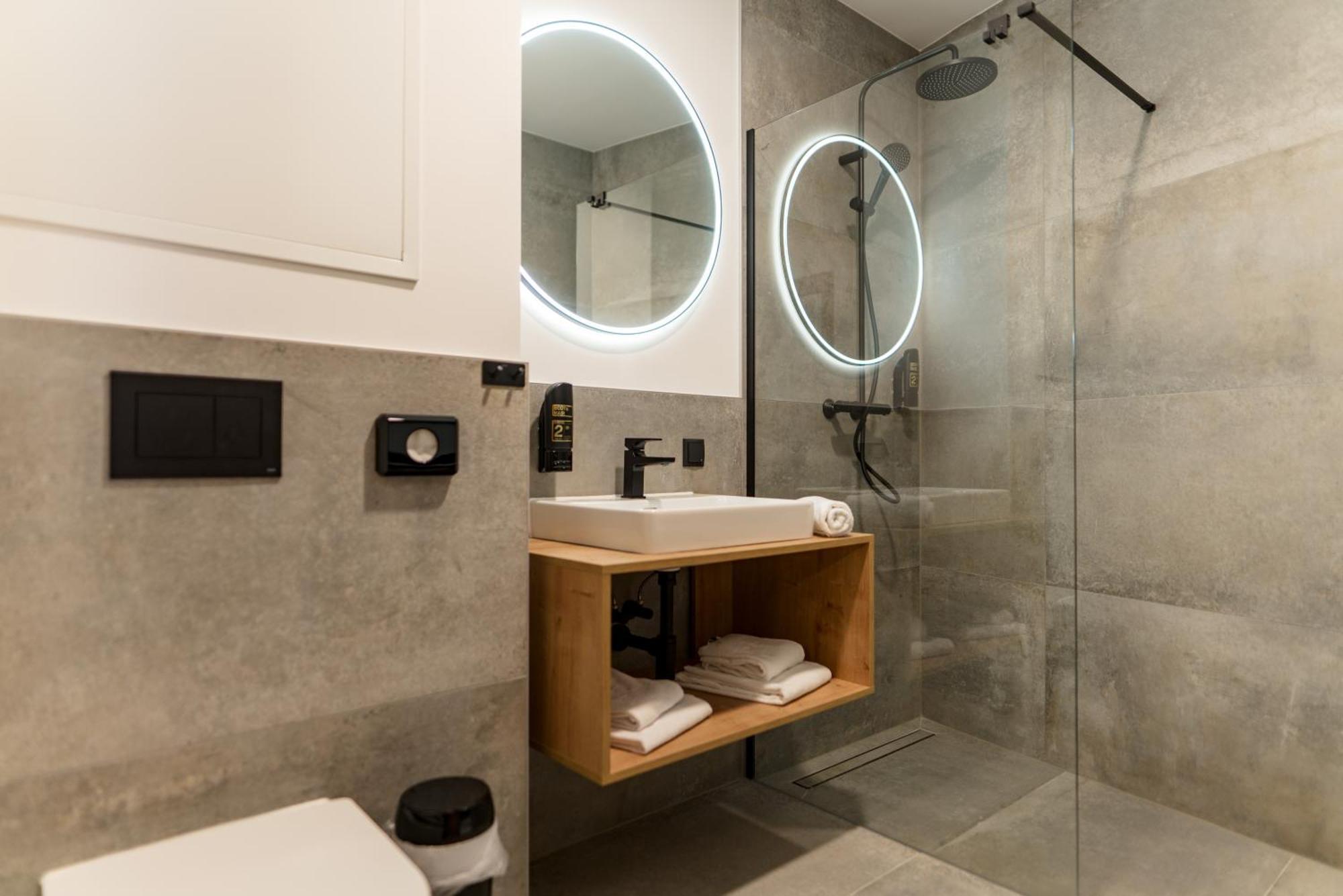 Pure Alpine Suites سخلادميخ المظهر الخارجي الصورة