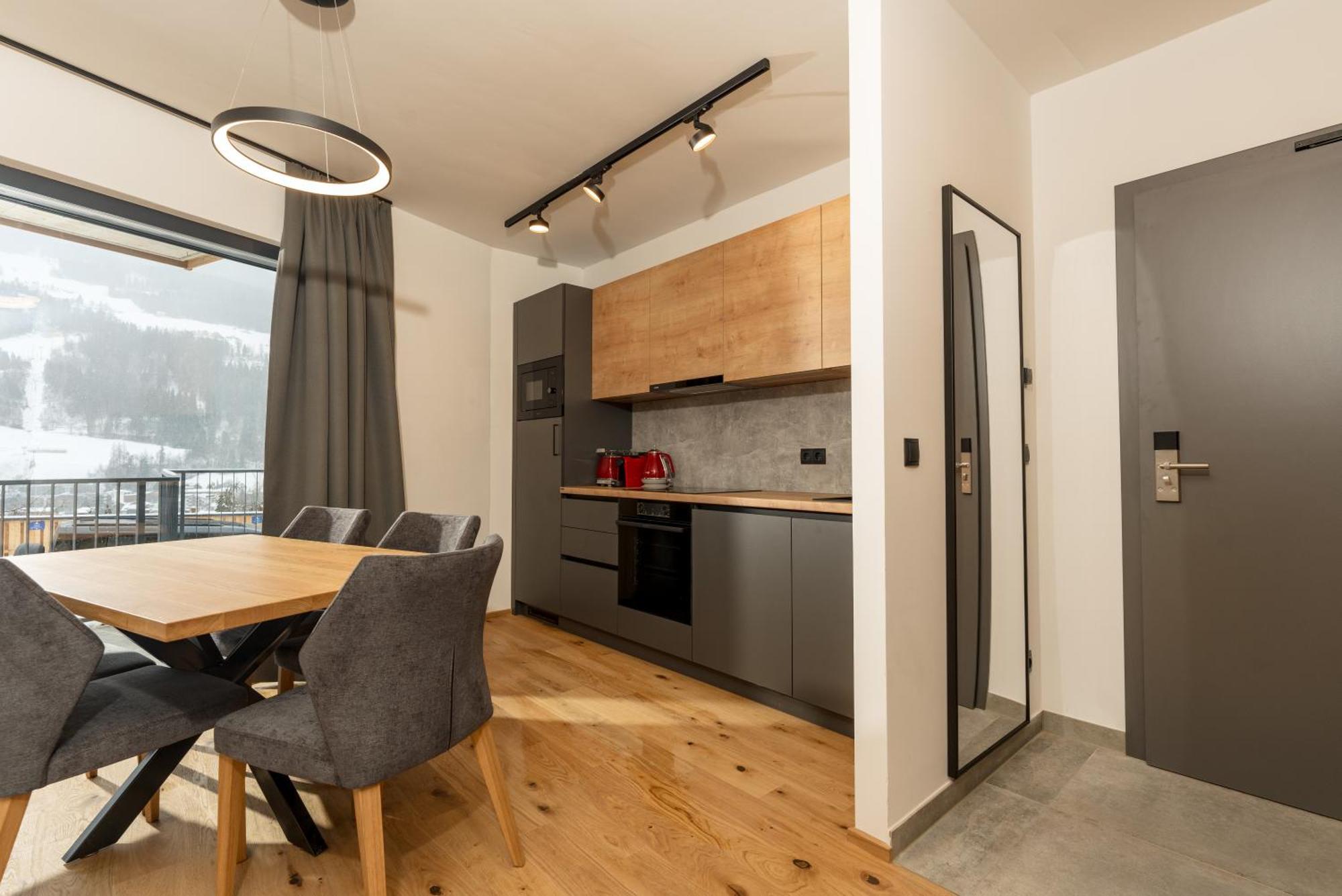 Pure Alpine Suites سخلادميخ المظهر الخارجي الصورة