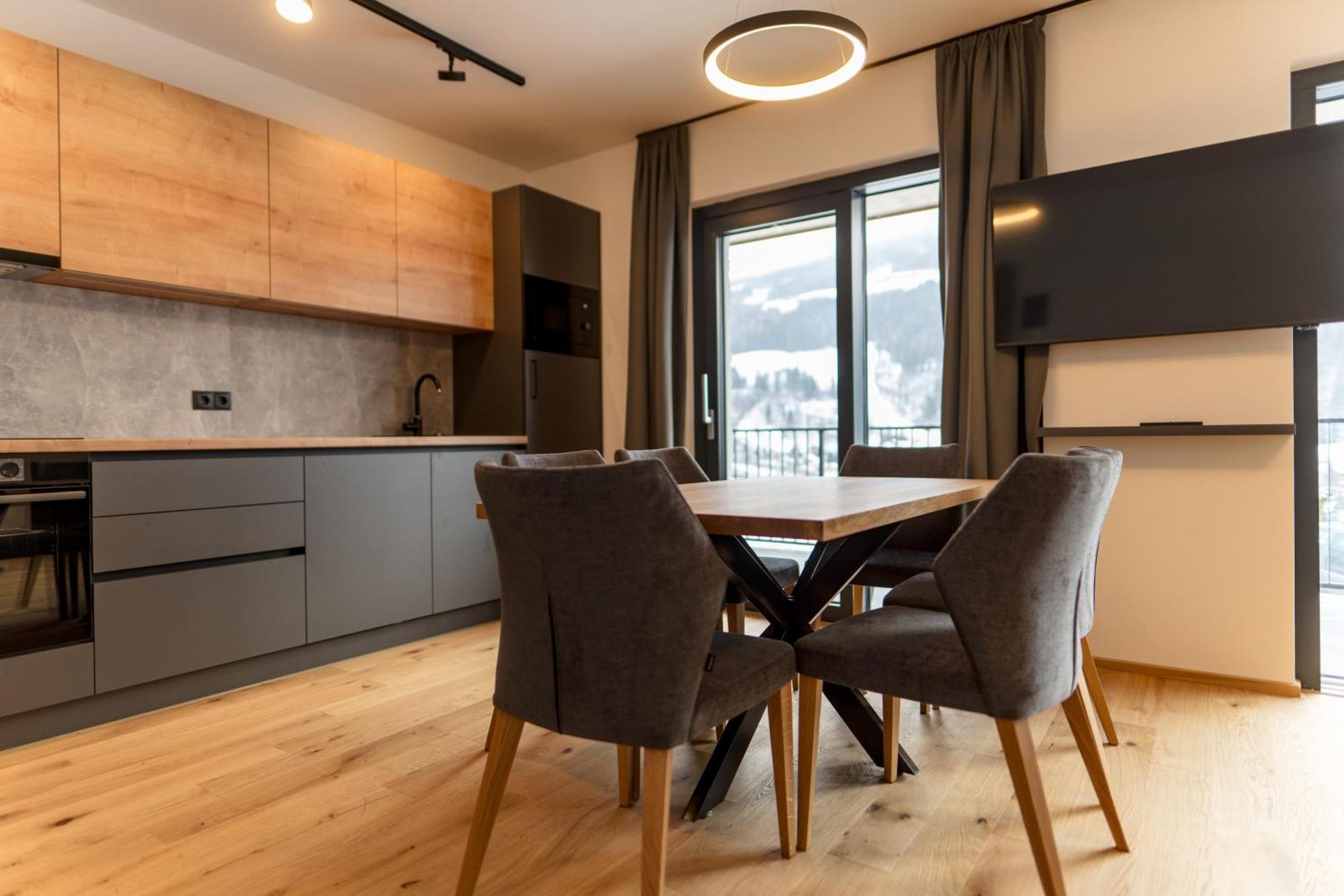 Pure Alpine Suites سخلادميخ المظهر الخارجي الصورة